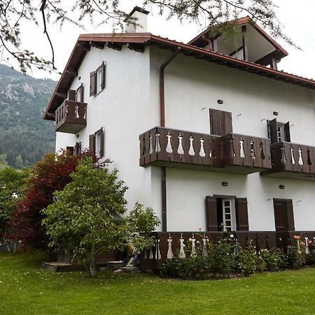 Lo Chalet 卡斯蒂奥内·德拉·佩雷索 外观 照片